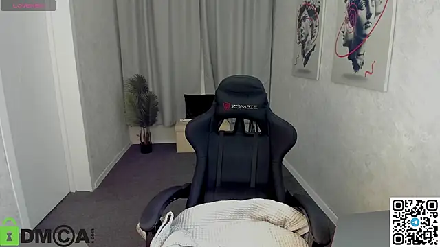 Miche1le Allenne online show from September 30, 2025, 11:43 pm