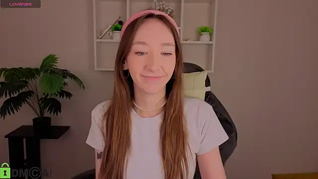 Miche1le Allenne online show from January 13, 2026, 1:11 am