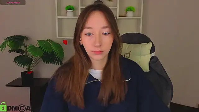 Miche1le Allenne online show from February 12, 2026, 1:11 am