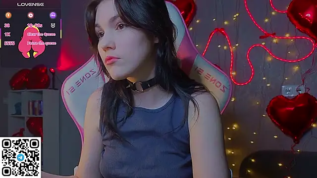 Sophie SkyAngel online show from February 8, 2026, 5:38 pm