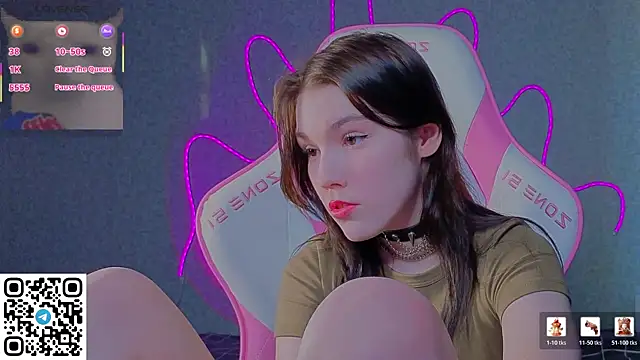 Sophie SkyAngel online show from April 23, 2026, 3:08 am