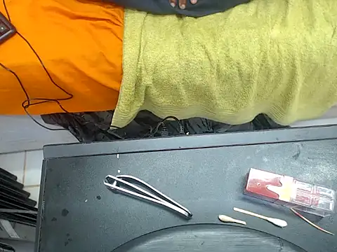 CASSANDRASTONE46 online show from September 18, 2025, 5:09 am