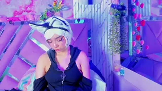 Akane Hikari  online show from March 30, 2026, 4:02 am