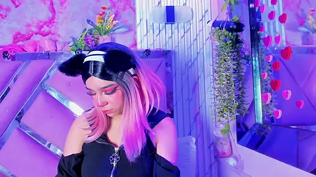 Akane Hikari  online show from April 11, 2026, 2:49 am