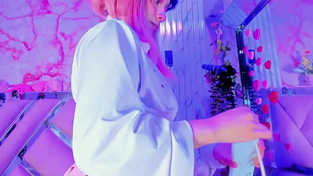 Akane Hikari  online show from April 12, 2026, 3:22 am