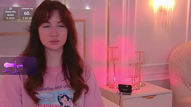 MeganStrain online show from October 3, 2025, 3:36 am