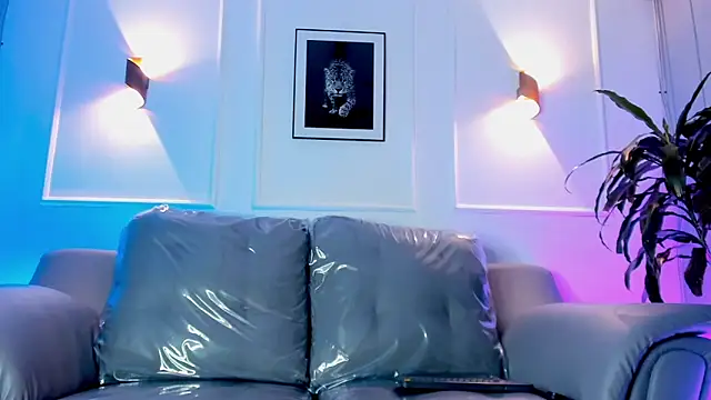 Leo santoro online show from March 31, 2026, 2:17 pm