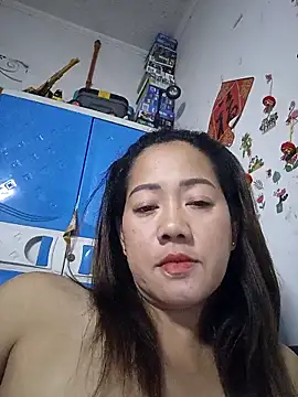 SweetASS6969 online show from December 17, 2025, 4:13 pm