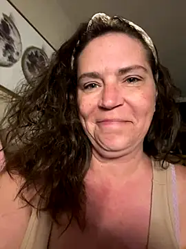 petalsexy online show from September 17, 2025, 4:08 pm