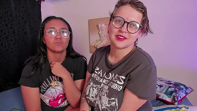 CrazyCakes  online show from November 29, 2025, 4:59 am