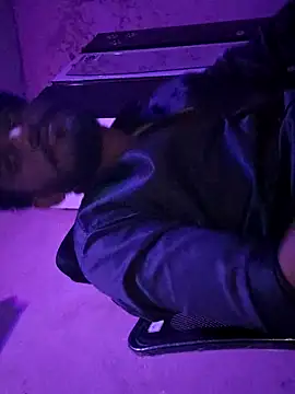 krishjaat43 online show from September 27, 2025, 6:13 pm