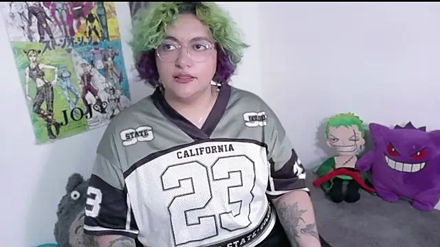 XxGreenGoodxX online show from April 18, 2026, 6:45 pm