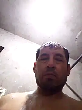 Lujor online show from April 14, 2026, 11:00 pm