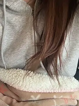 mayu06000 online show from February 4, 2026, 5:13 am