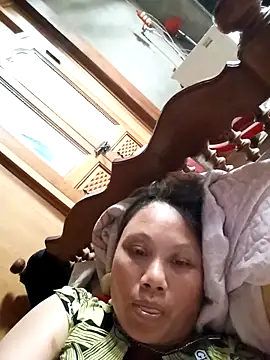 Bibilenu online show from October 12, 2025, 2:43 am