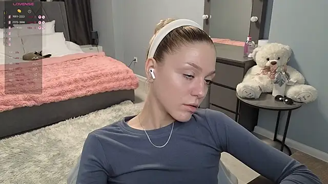 DariFlexy online show from September 28, 2025, 1:38 pm