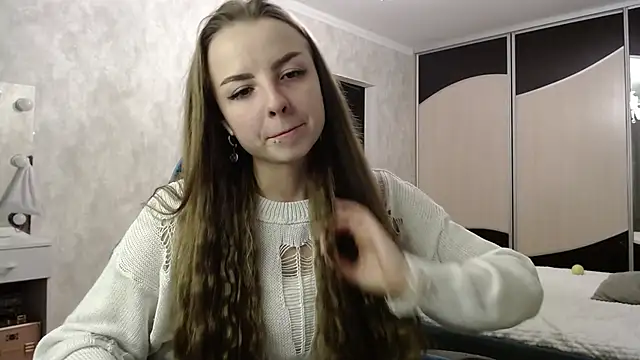 Lio noy online show from October 1, 2025, 9:43 pm