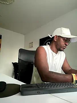 AndyCalifornia1 online show from October 15, 2025, 10:10 pm