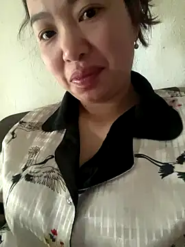 Nhung584 online show from September 27, 2025, 12:15 am