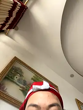 Nhung584 online show from December 3, 2025, 8:00 am