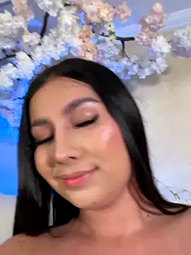 jesse veraa  online show from November 17, 2025, 1:33 am