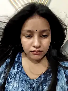 Dipali143143 online show from April 25, 2026, 7:11 pm
