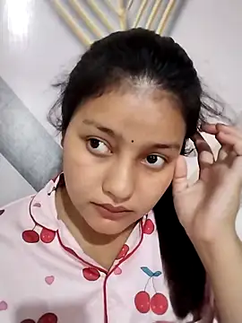 Dipali143143 online show from April 28, 2026, 2:27 am