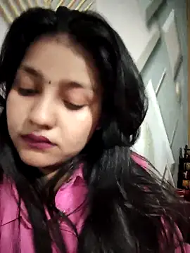 Dipali143143 online show from May 8, 2026, 1:16 pm
