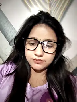 Dipali143143 online show from May 10, 2026, 5:18 pm