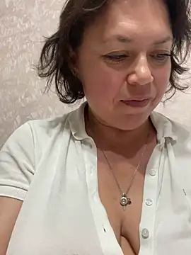 Kiravix online show from September 26, 2025, 6:23 pm