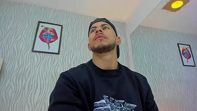 dylan jacobx online show from September 11, 2025, 2:55 am