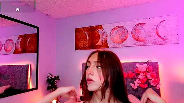 antonellastar24  online show from October 7, 2025, 9:34 pm