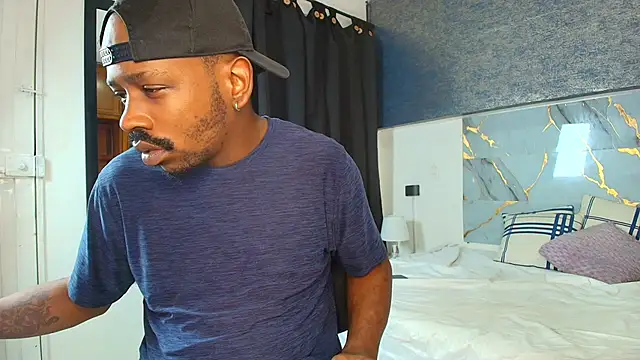 muller asher online show from November 28, 2025, 4:37 am