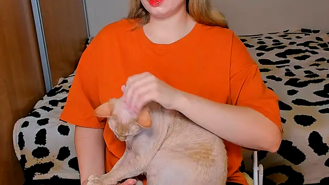 just fucked777 online show from September 17, 2025, 8:21 pm