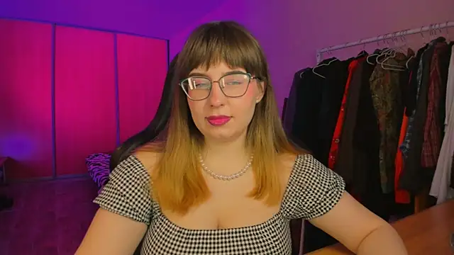 just fucked777 online show from April 14, 2026, 6:58 pm