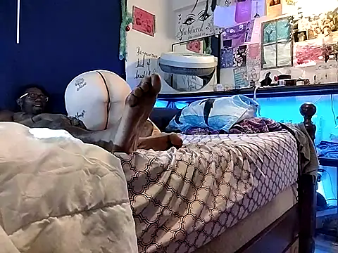 SnowBunny1224 online show from September 26, 2025, 9:46 am