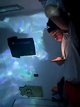 tyrek5051 online show from November 2, 2025, 7:11 am