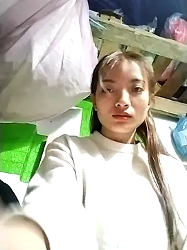 tdtd98 online show from February 12, 2026, 10:49 pm