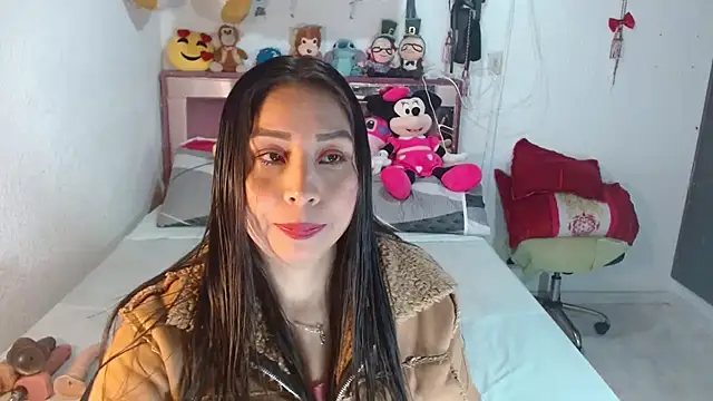 Mariajose202 online show from February 16, 2026, 12:01 pm