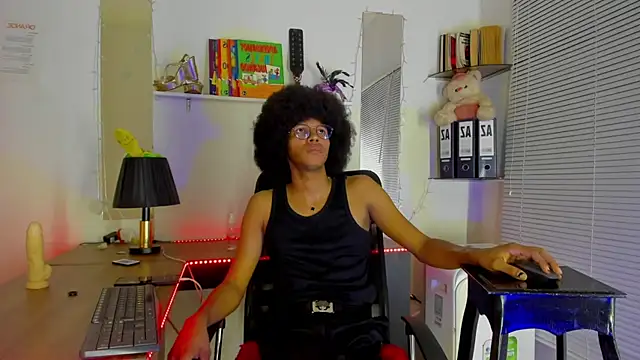 Snapshot of DEAMOL chatting on November 8, 2025, 6:29 pm DEAMOL online show from November 8, 2025, 6:29 pm