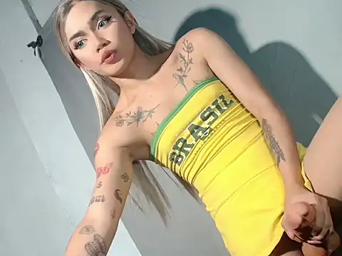 hugecockbabe online show from March 26, 2026, 7:03 am