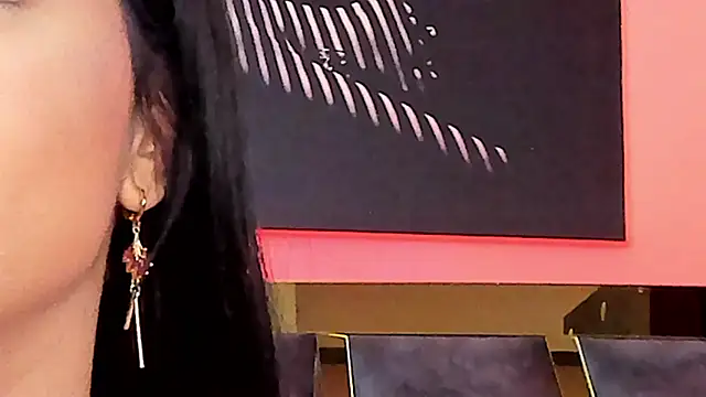 ScarletTorres online show from October 7, 2025, 6:16 pm