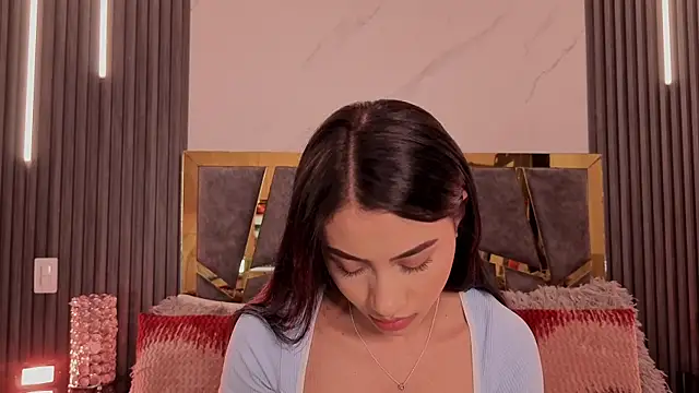 ScarletTorres online show from July 16, 2026, 6:03 pm