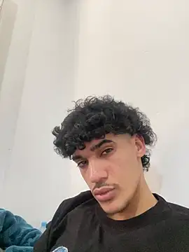 BbbAlilo online show from April 10, 2026, 12:54 pm