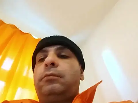 SmokedAlloy2 online show from January 18, 2026, 11:47 am