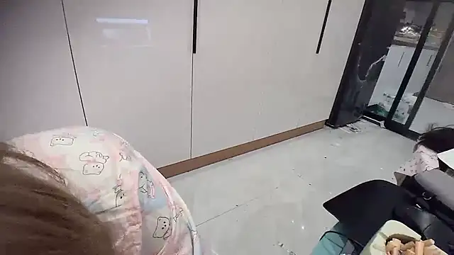 momo-2580 online show from November 6, 2025, 12:06 pm