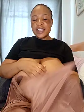 Sweetbxxx24 online show from March 12, 2026, 9:48 am