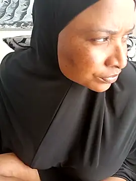 Sweetbxxx24 online show from April 20, 2026, 11:46 am