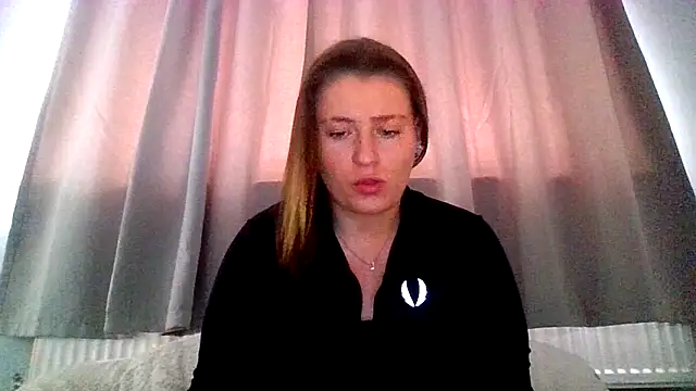 RUBY-ROSE-SWINGS online show from November 11, 2025, 11:10 am