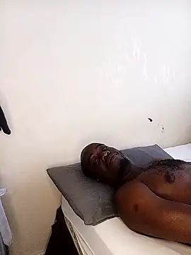 WaiterZim online show from November 3, 2025, 9:21 am